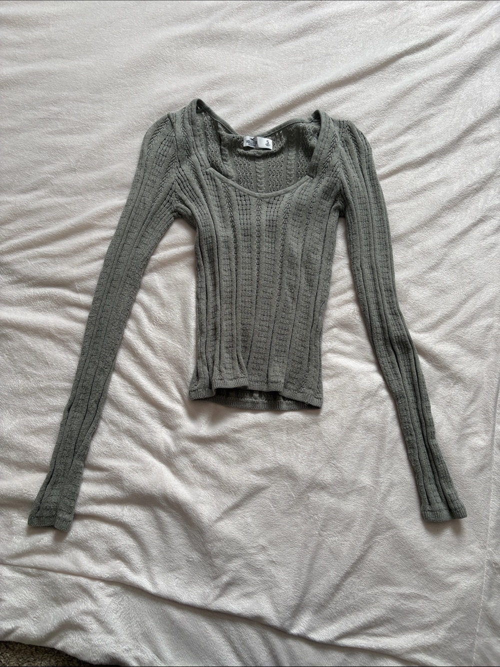Hollister Ribbed Knit Scoop Neck Long Sleeve Top - Olive Gray Small